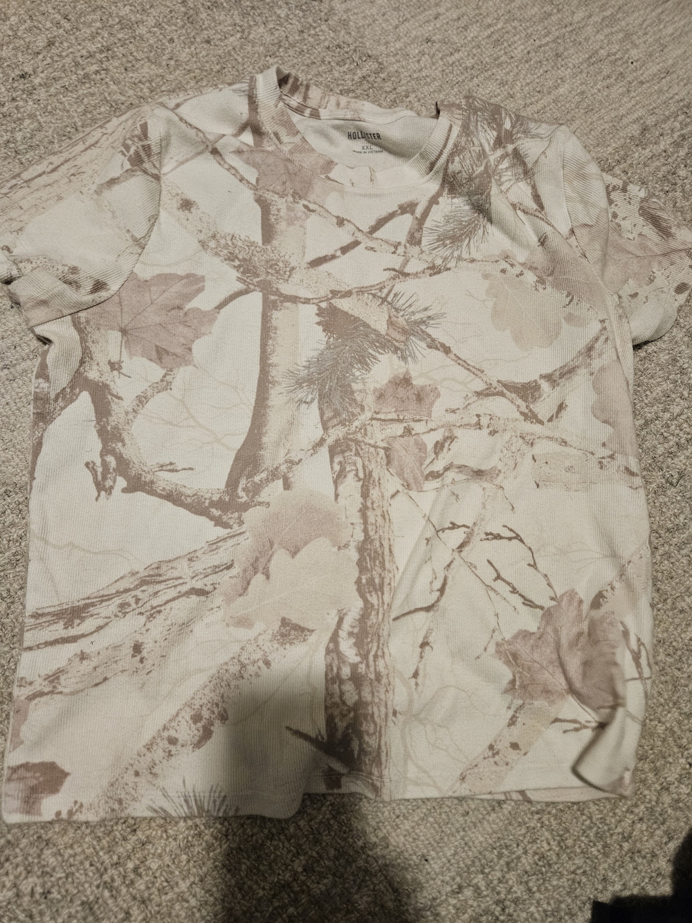 Hollister Womens Short Sleeve Camo Baby Tee